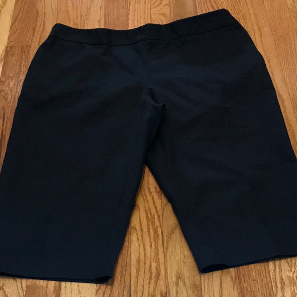 🖤 Below the Knee Capri~🖤